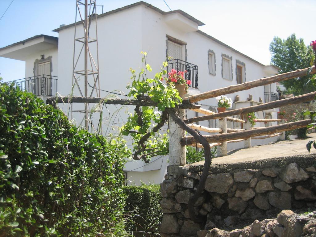 Alojamiento Rural Mirador Del Avellano Alpujarra De La Sierra Ngoại thất bức ảnh