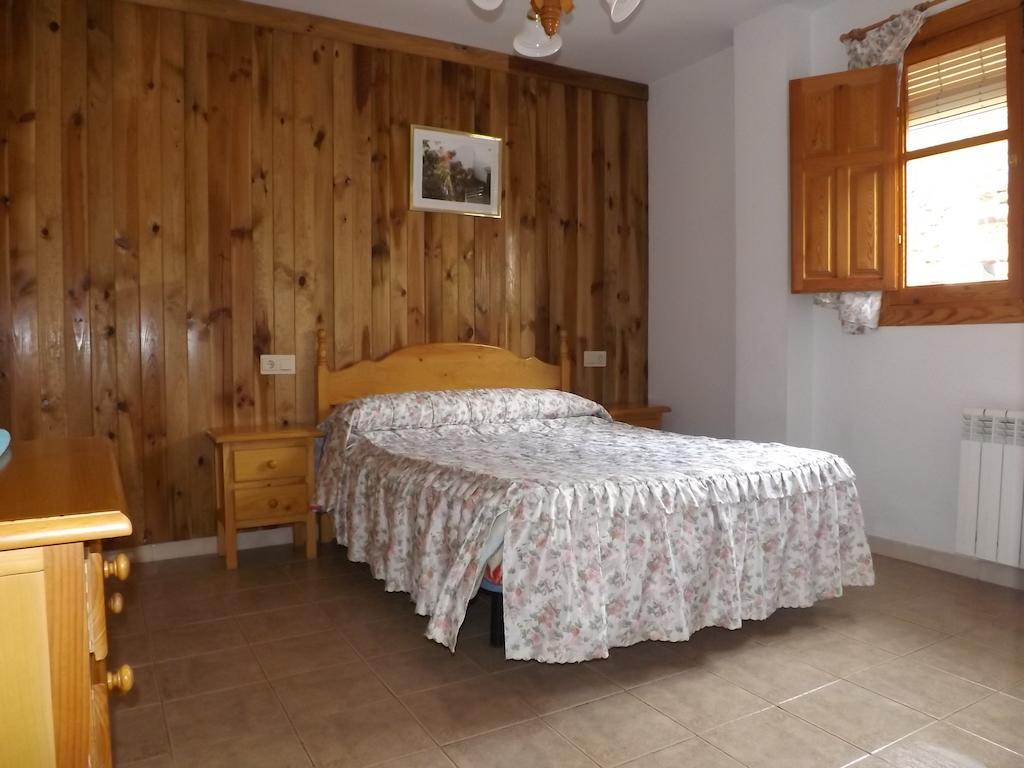 Alojamiento Rural Mirador Del Avellano Alpujarra De La Sierra Phòng bức ảnh